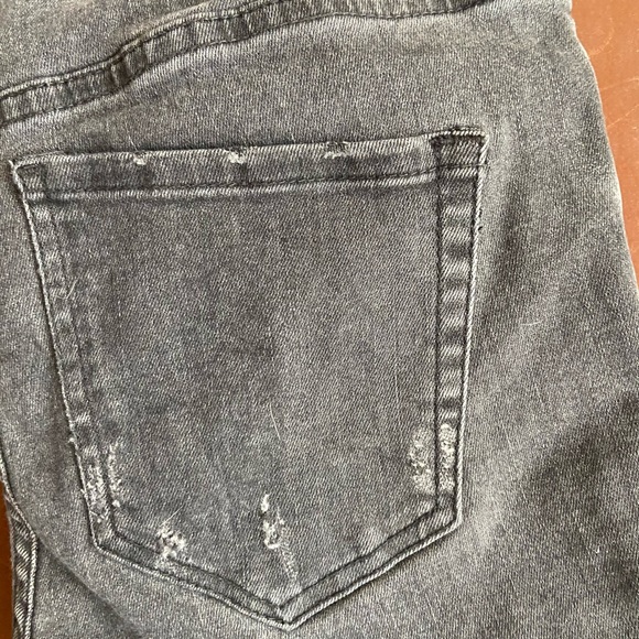 Free People Distressed jeans - Picture 6 of 8